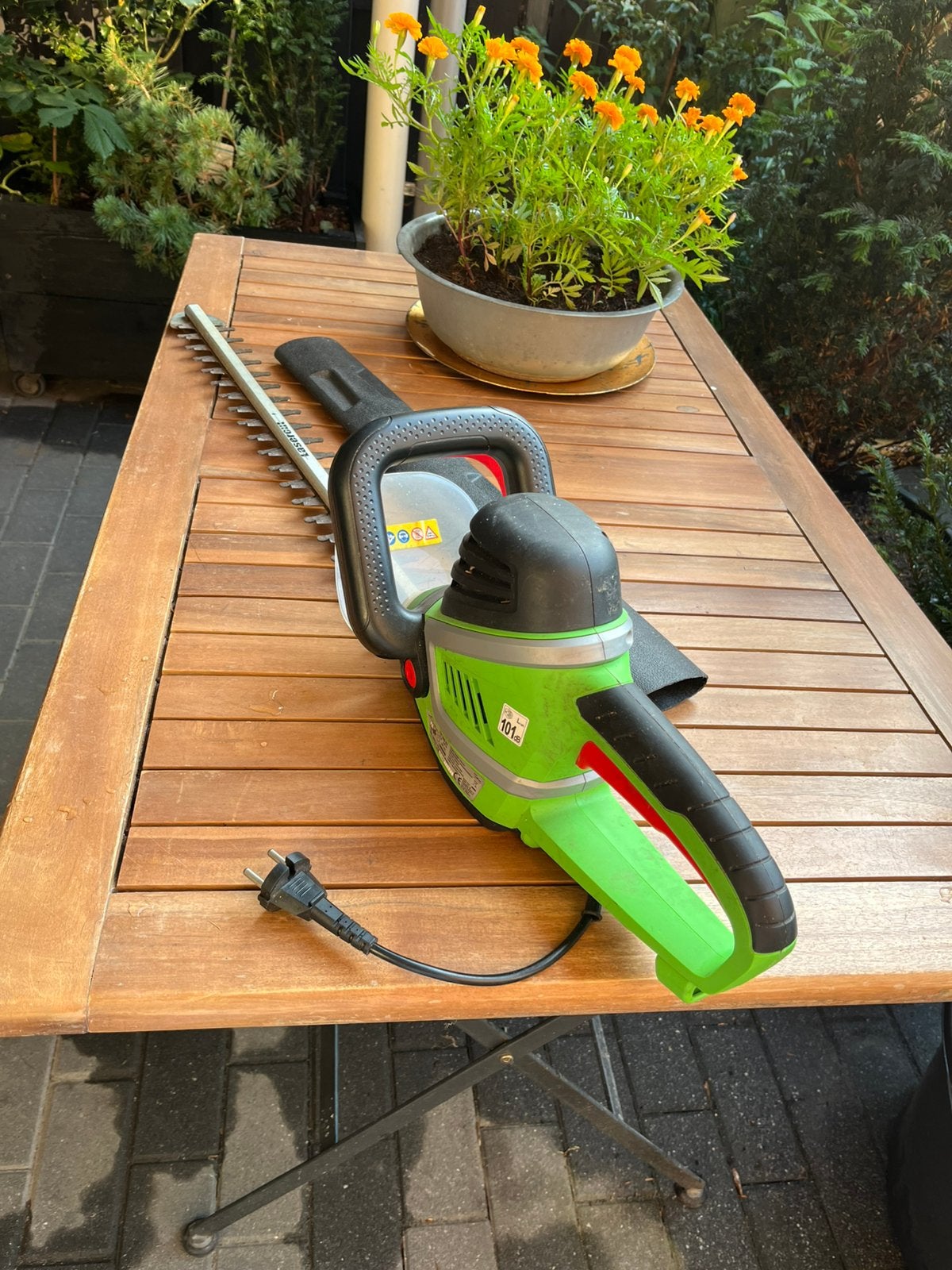 Heggenschaar Florabest FHT 600 D3 weinig gebruikt, Ophalen, Nieuw, Elektrisch
