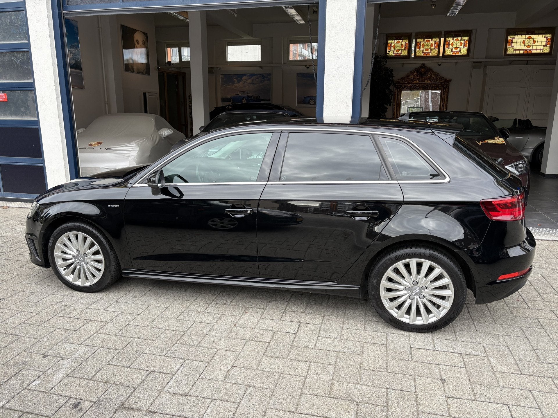 Audi A3 Sportback 1.4 e-tron PHEV Attraction Pro Line plus N, Auto's, Gebruikt, Euro 6, 4 cilinders, Zwart