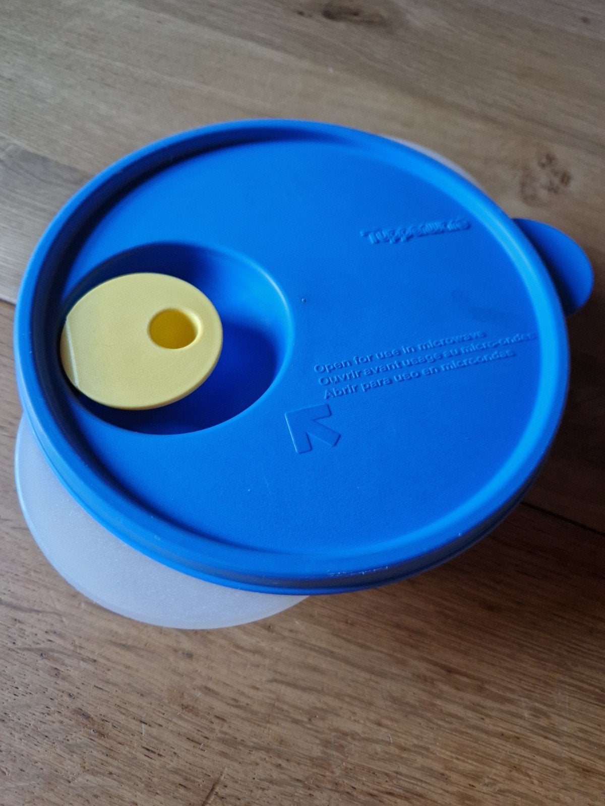 TUPPERWARE MAGNETRON SCHAAL, Ophalen of Verzenden, Schaal