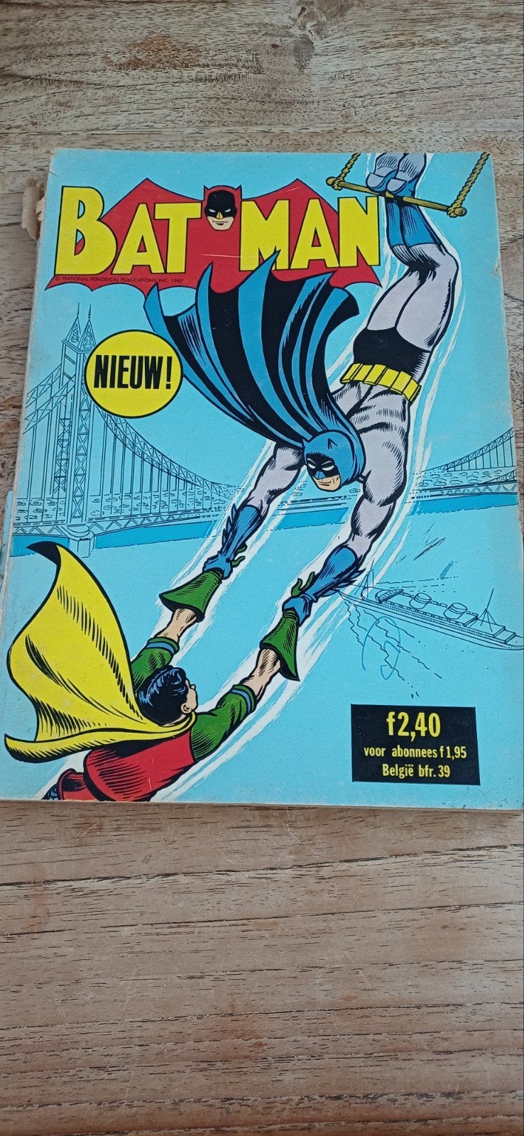 Batman stripboek uit 1967 - Slechte staat, Eén stripboek, Ophalen of Verzenden, Gelezen