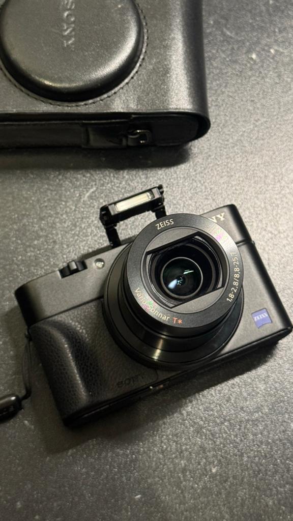 Sony RX100 iii, Audio, Tv en Foto, Fotocamera's Digitaal, Ophalen of Verzenden, Zo goed als nieuw, Sony