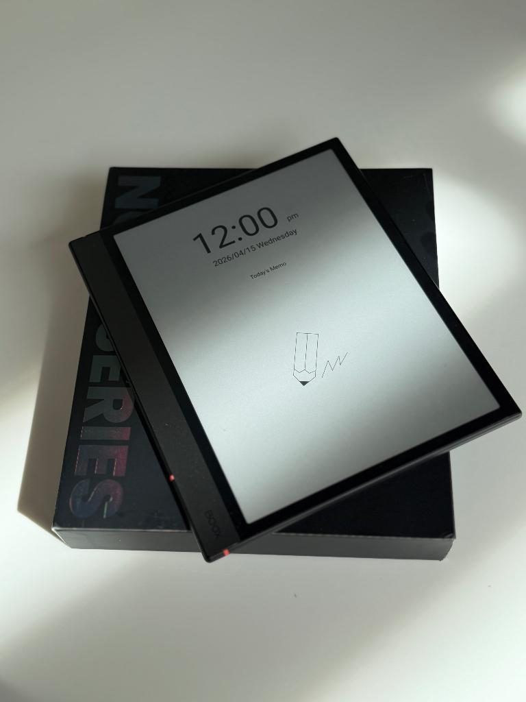 BOOX Note Air 4 te koop incl goede cover en 2 pennen, Boox, Ophalen of Verzenden, Zo goed als nieuw, 10 inch of meer