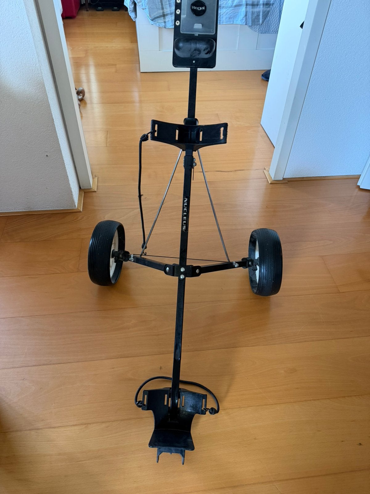 Nucleus golftrolley, Ophalen, Gebruikt, Golfkar