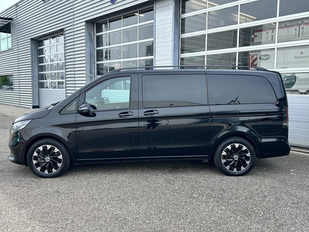 Mercedes-Benz EQV 300 L2 90kWh 7-Persoons | Stoelventilatie, Auto's, Bestelauto's, Stof, Gebruikt, Stoelverwarming, 2525 kg