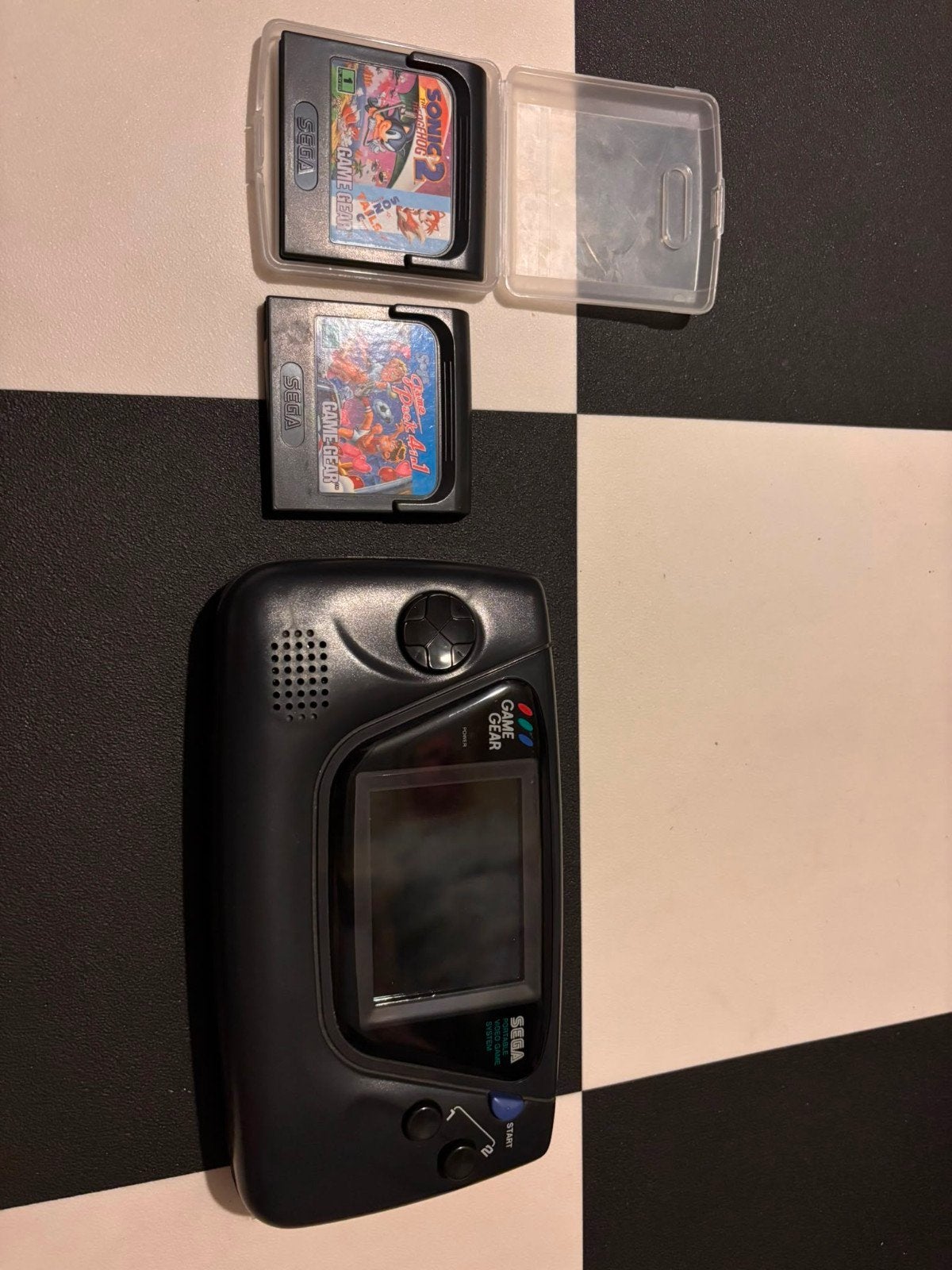 Sega Game Gear met 3 games, Spelcomputers en Games, Spelcomputers | Sega, Game Gear, Ophalen of Verzenden, Zonder controller, Gebruikt