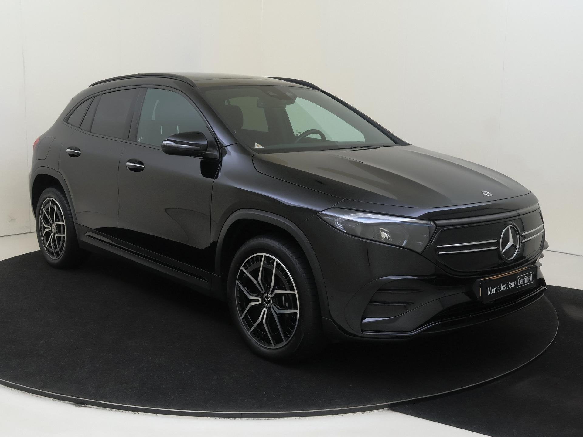 Mercedes-Benz EQA 250 AMG Line 67 kWh / Panoramadak/ 19 inch, 1940 kg, Gebruikt, 190 pk, Leder en Stof
