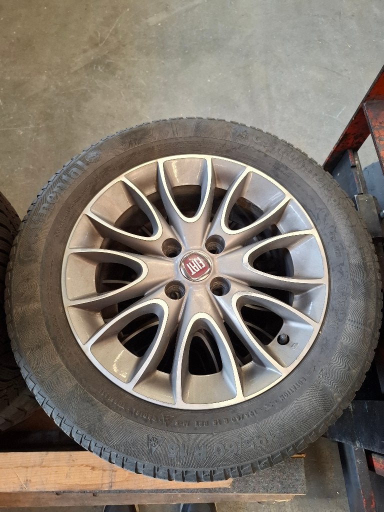 Lichtmetalen winterset compleet 15", Auto-onderdelen, Ophalen, Gebruikt, 15 inch, Banden en Velgen