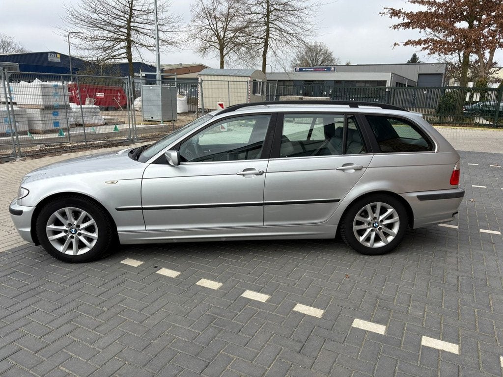 BMW 3-serie Touring 320i Special Executive, Auto's, BMW, Achterwielaandrijving, Gebruikt, Zilver of Grijs, 5 stoelen