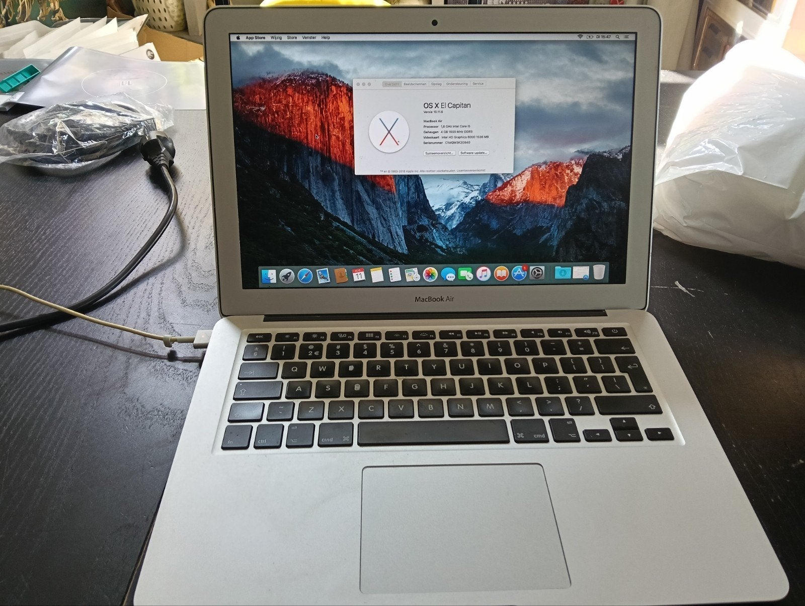 MacBook Air 13 inch 2015 - Intel Core i5, 4GB RAM, Gebruikt, Qwerty, 13 inch, Minder dan 2 Ghz