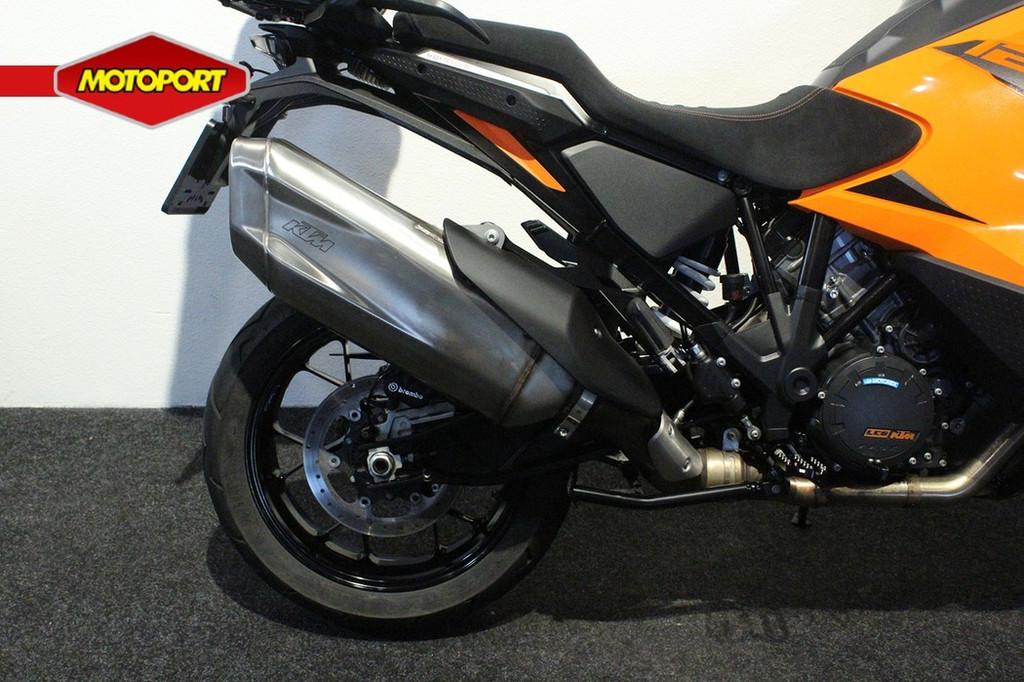 KTM 1290 SUPER ADVENTURE S (bj 2021), Motoren, Bedrijf, Toermotor