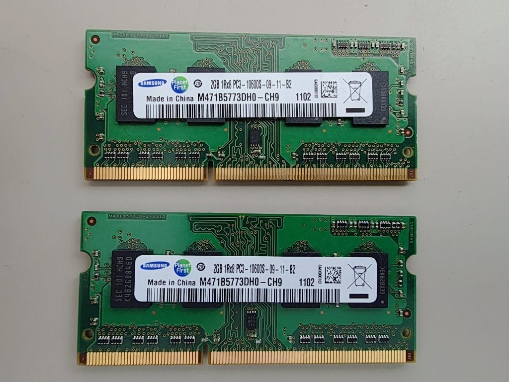 sodimm ddr3 1333mhz 4gb (2*2gb) samsung, Computers en Software, RAM geheugen, DDR3, Ophalen of Verzenden, Zo goed als nieuw, Laptop