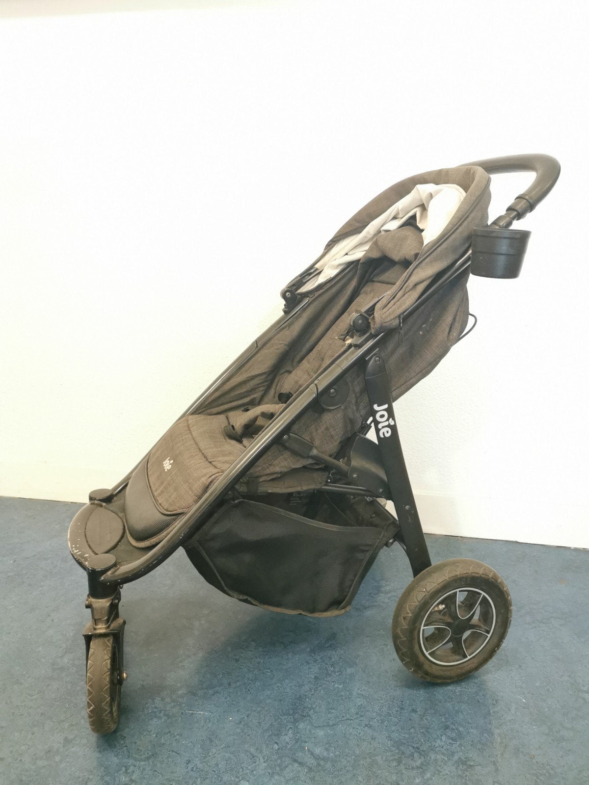 Jole kinderwagen - Gebruikt, ideaal voor buiten, Gebruikt, Luchtbanden, Ophalen, Kinderwagen