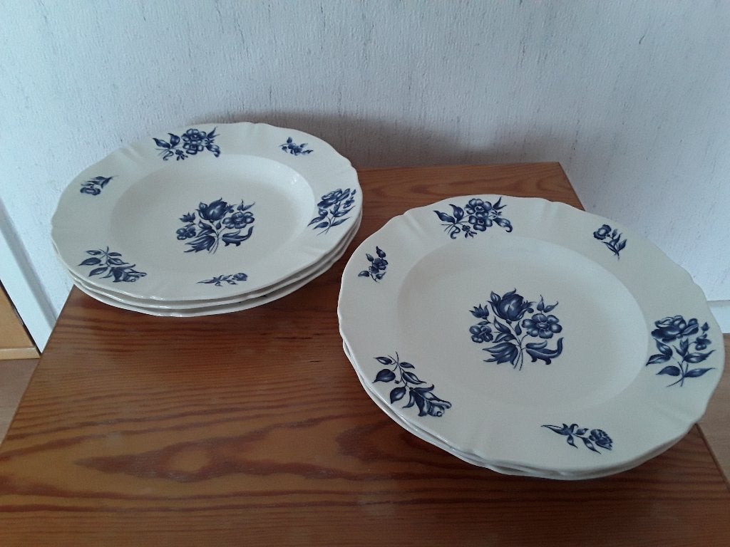 serviesdelen Petrus Regout Bouquet Bleu, Ophalen