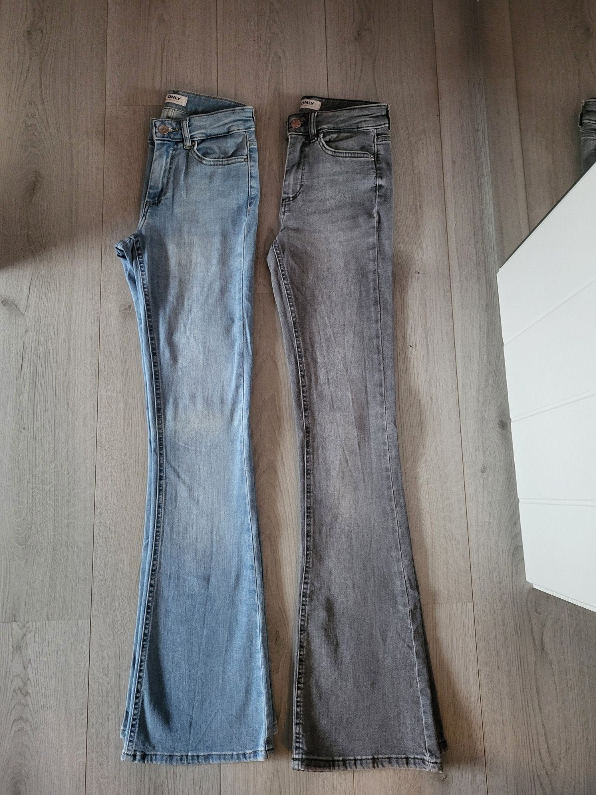 Only blush mid flared maat XS, Ophalen of Verzenden, Zo goed als nieuw, Blauw, W27 (confectie 34) of kleiner
