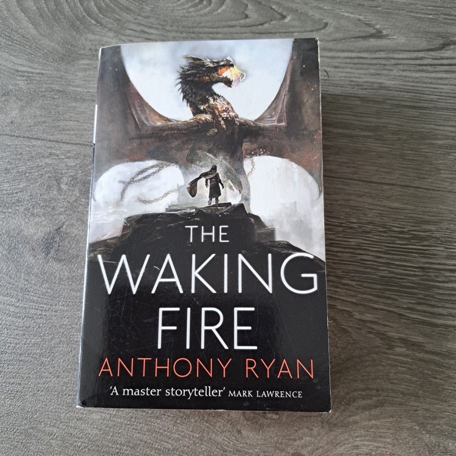 The Waking Fire - Anthony Ryan (Engels), Boeken, Ophalen of Verzenden, Gelezen, Anthony Ryan