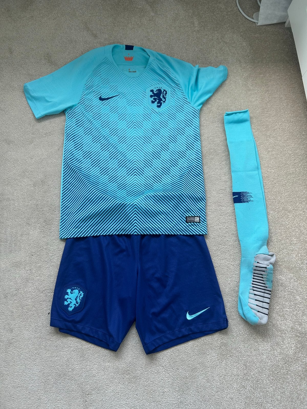 Nike Nederland Thuis tenue 2018 (shirt, broekje, sokken), Ophalen of Verzenden, Gedragen, Blauw, Overige typen