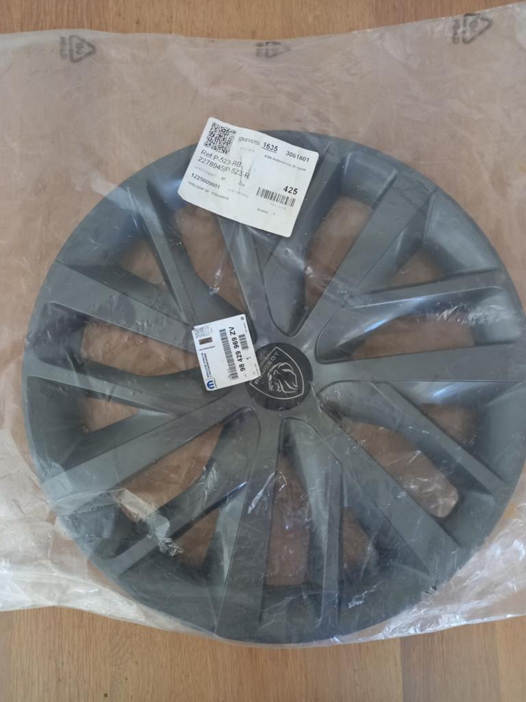 Nieuwe Peugeot wieldop 16 inch, Ophalen, Nieuw