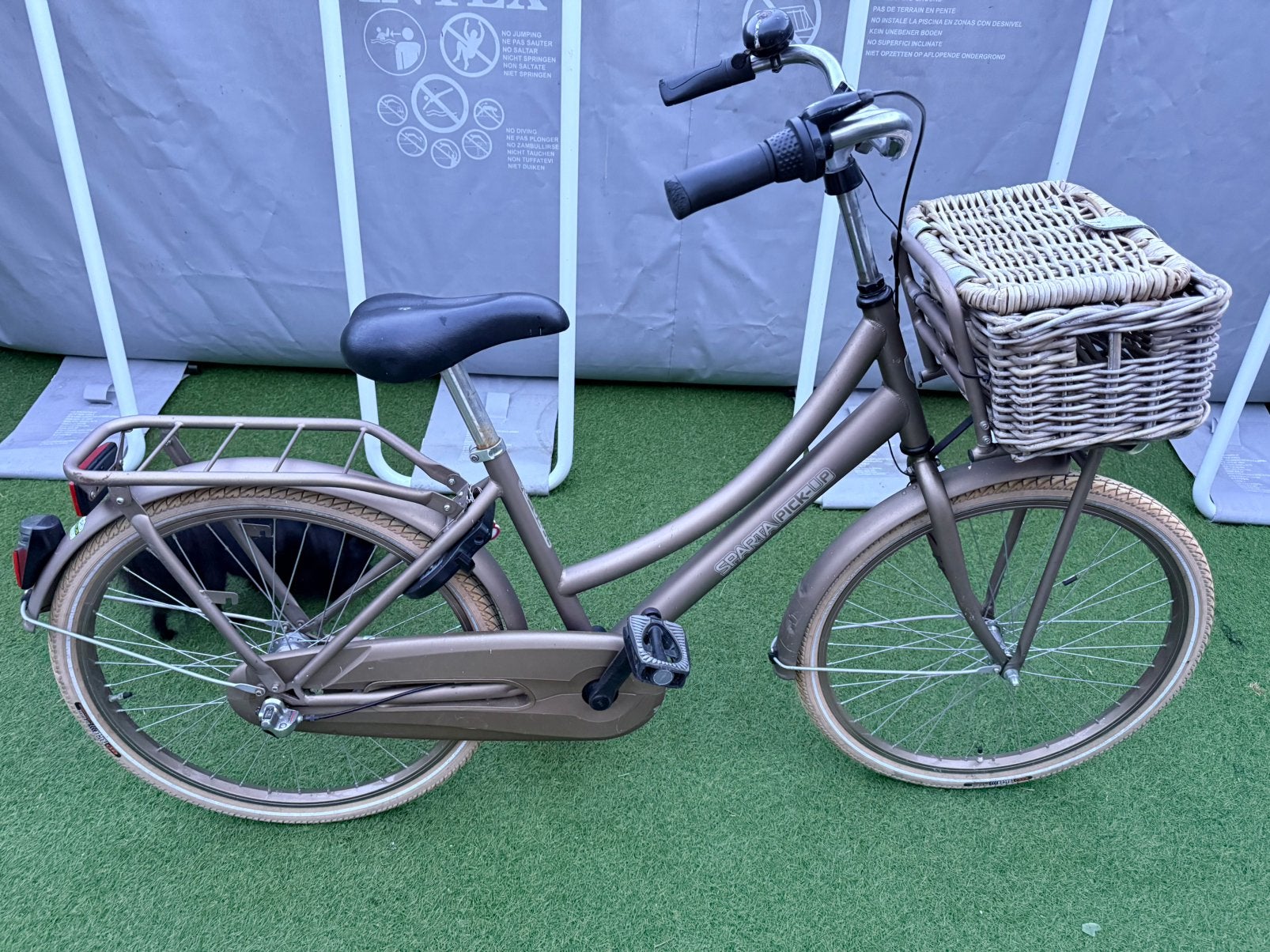 24 inch meisjes fiets Sparta, Ophalen, Zo goed als nieuw, 24 inch