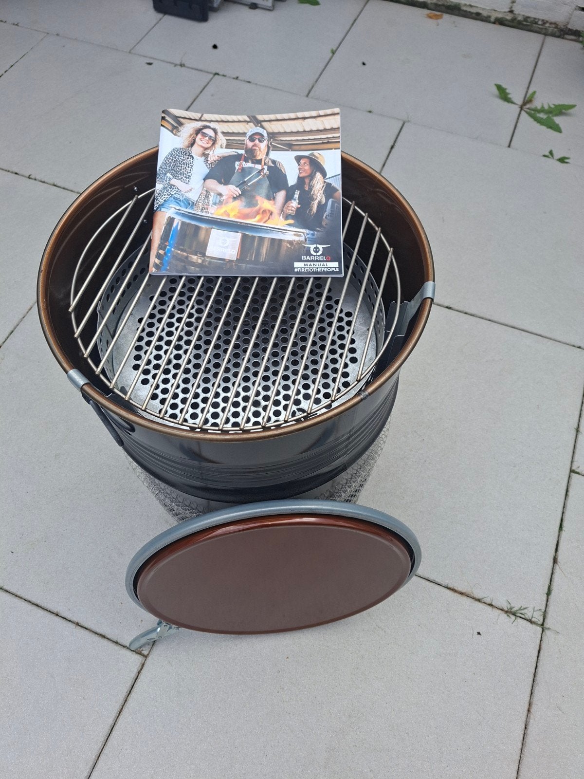BarrelQ BBQ 60L - Ongebruikt en Compleet, Tuin en Terras, Ophalen, Zo goed als nieuw, BarrelQ