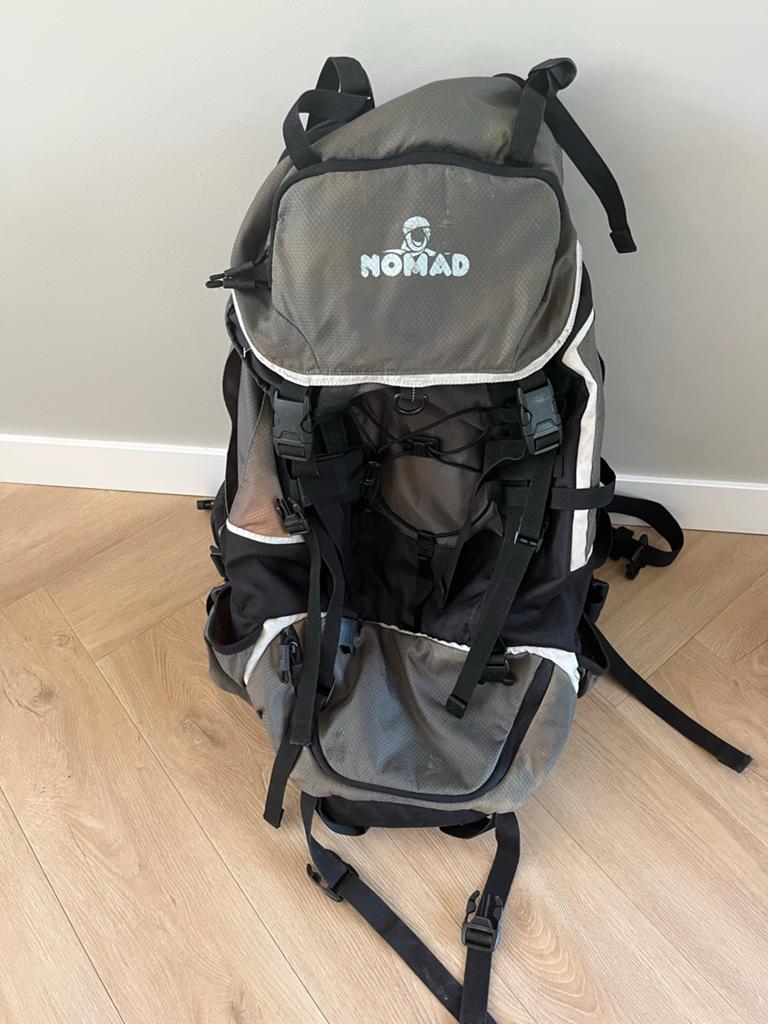 Nomad 60 L backpack, Ophalen of Verzenden, Gebruikt