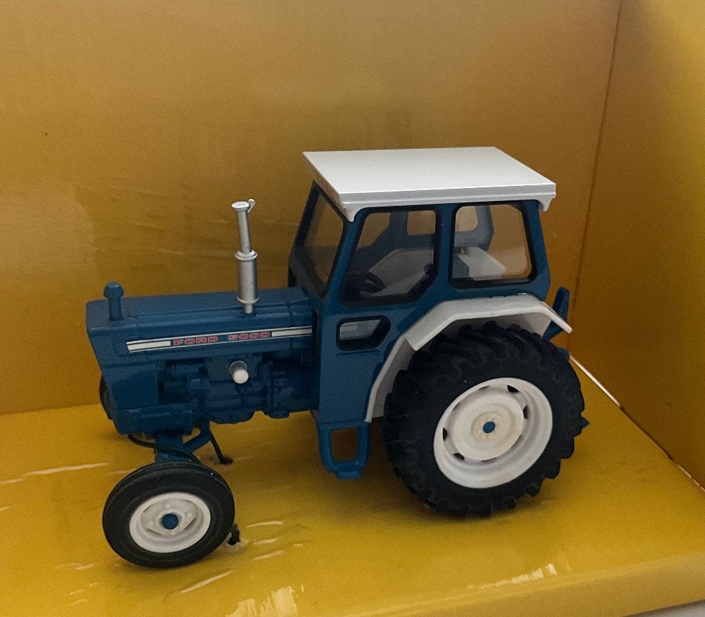 FORD 5000 TRACTOR, Verzenden, Zo goed als nieuw, Tractor of Landbouw, Britains