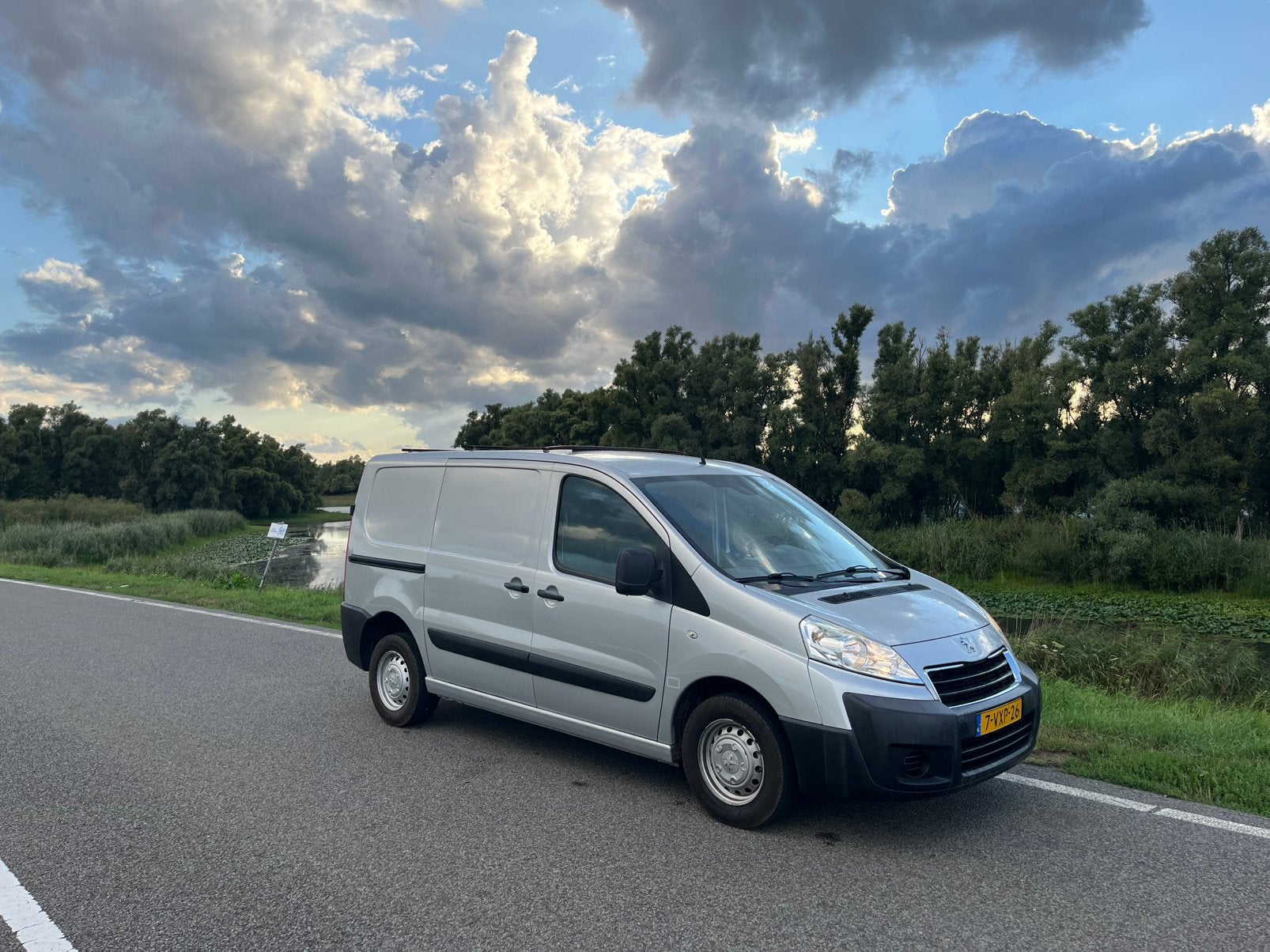 Peugeot Expert 1.6 HDI 66KW BV 2012, Zwart, 4 cilinders, Origineel Nederlands, Particulier