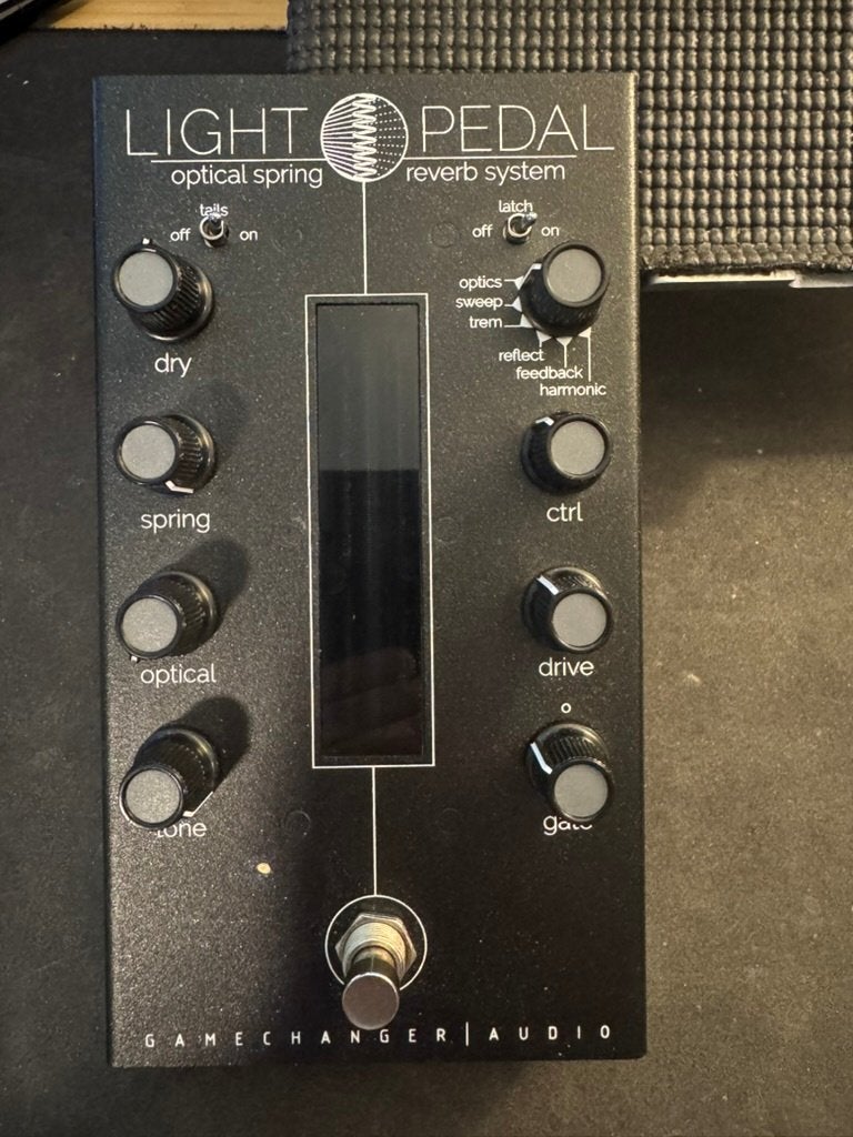 Gamechanger Audio Light Pedal, Ophalen of Verzenden, Zo goed als nieuw