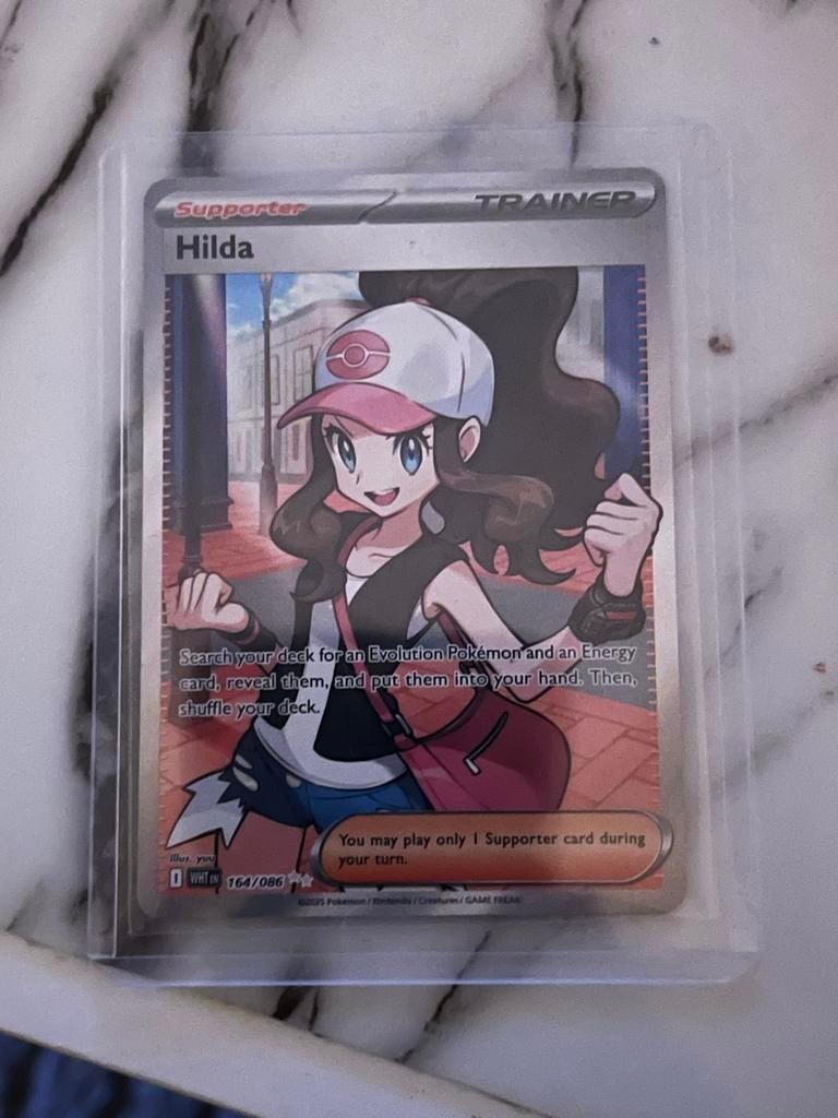 Pokémon Hilda Supporter Trainer Kaart 164/086, Hobby en Vrije tijd, Verzamelkaartspellen | Pokémon, Ophalen of Verzenden, Zo goed als nieuw