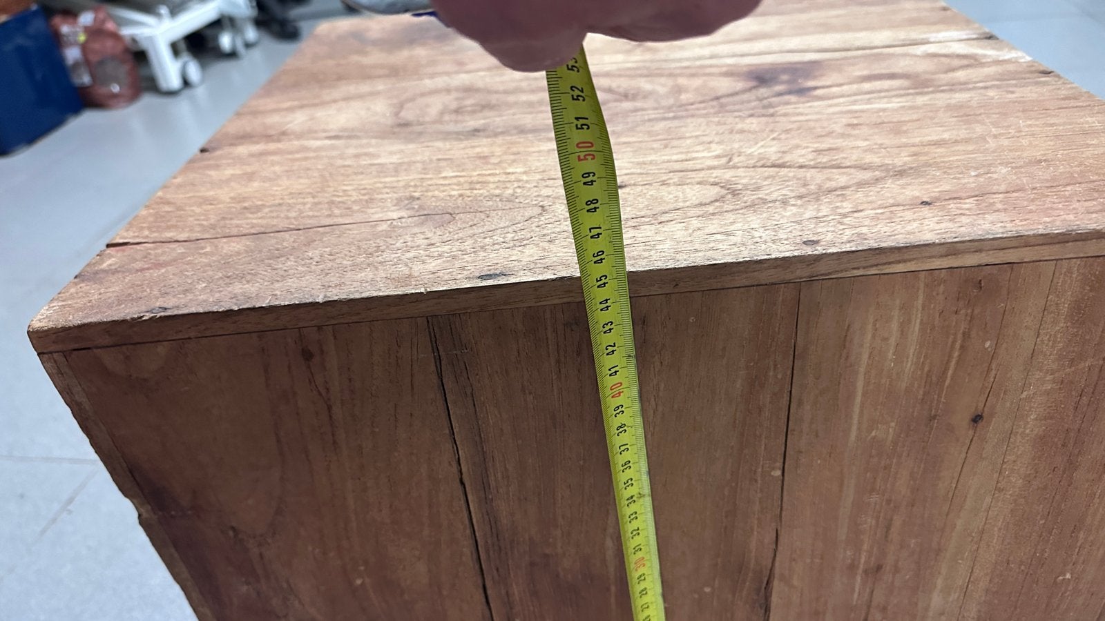 houten kubus bijzettafel / krukje, Huis en Inrichting, Tafels | Bijzettafels, Ophalen, Minder dan 45 cm, Minder dan 55 cm, Gebruikt
