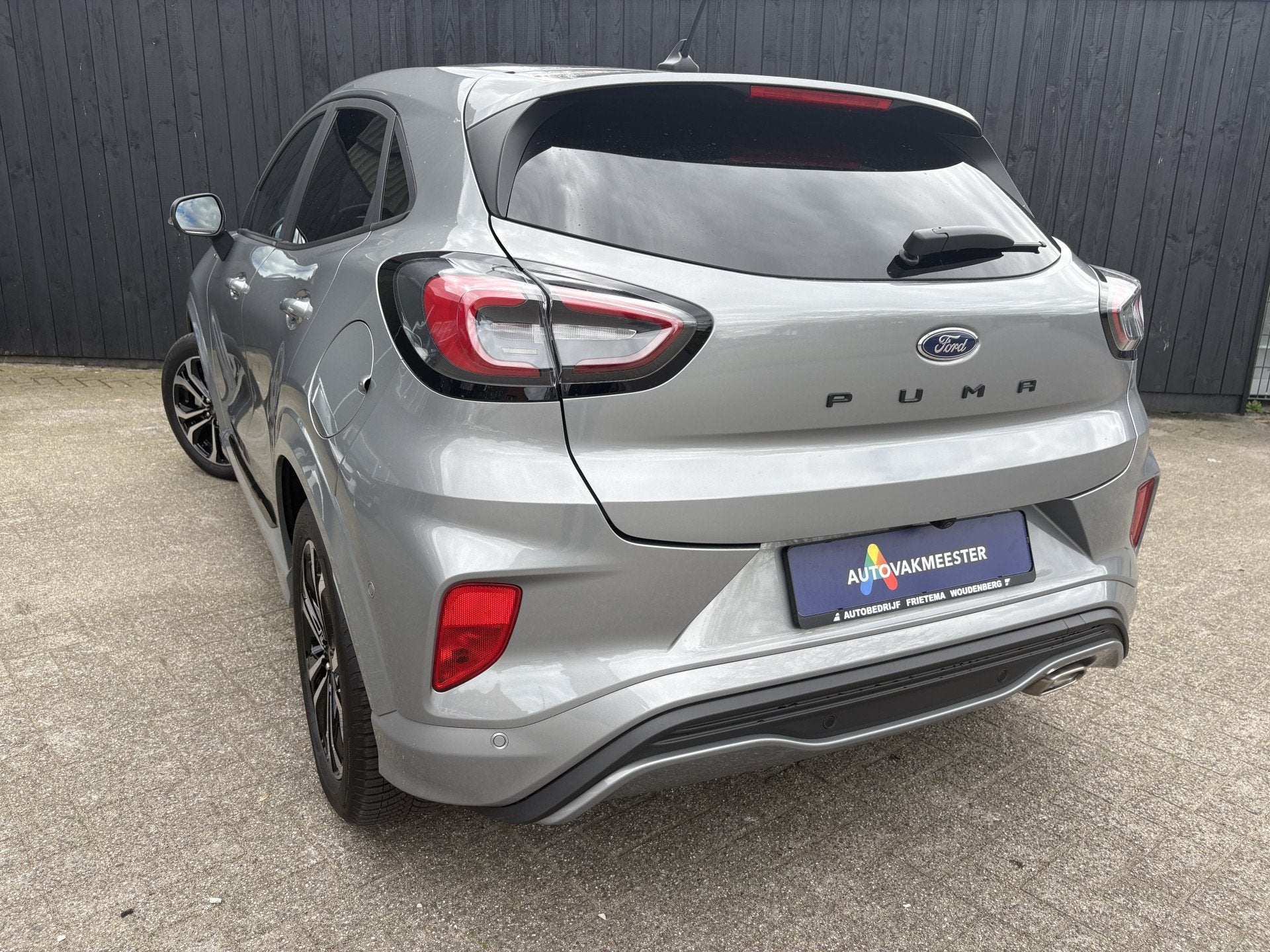 Ford Puma 1.0 EcoBoost Hybrid ST-Line (bj 2024, automaat), Auto's, Stof, 665 kg, Bedrijf, Hybride Elektrisch/Benzine