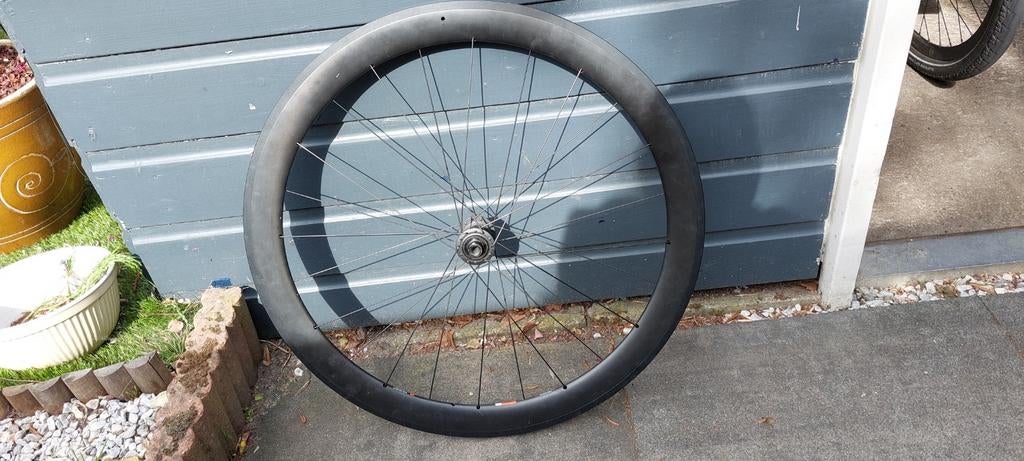 Te koop carbon bontrager voorwiel, Ophalen, Hondenkar