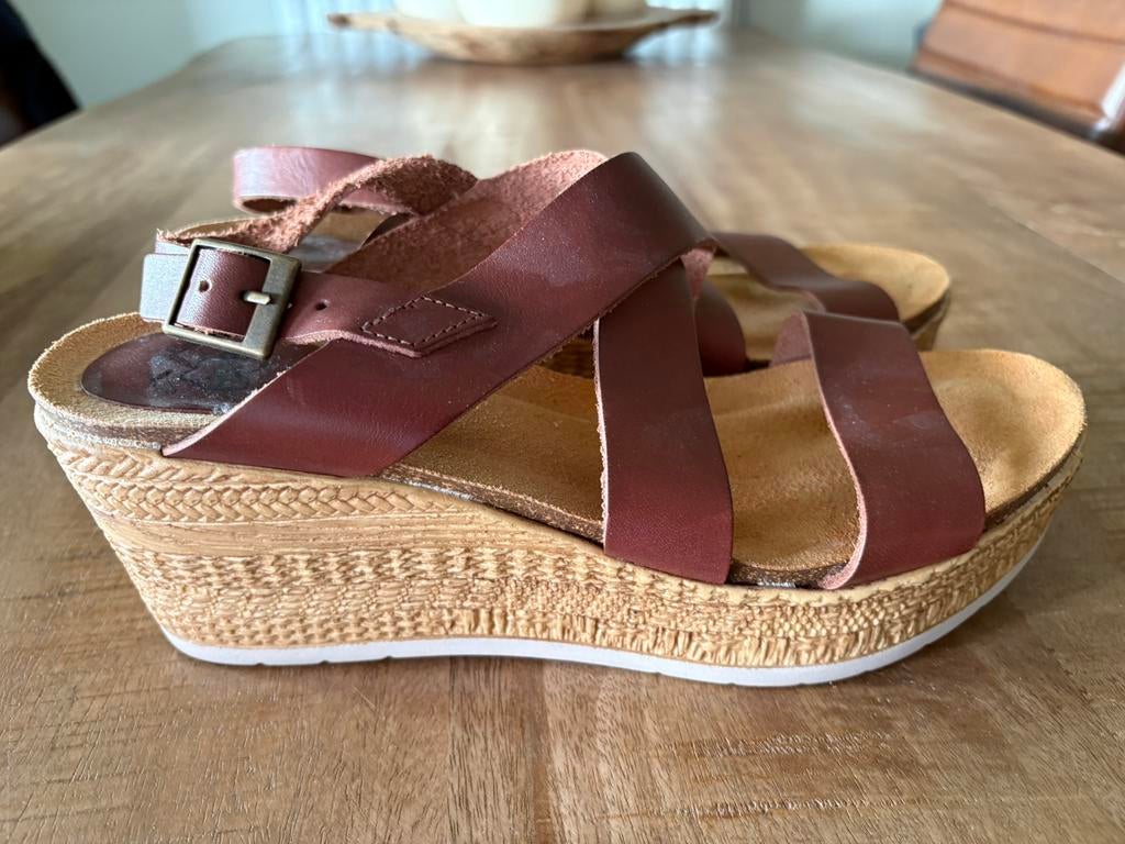 Mooi zomerschoentje, maat 40, Ophalen of Verzenden, Zo goed als nieuw, Zwart, Sneakers of Gympen