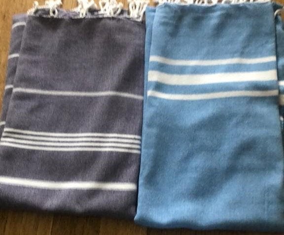 Set van 2 gestreepte Hamam handdoeken, blauw en grijs, Ophalen of Verzenden, Zo goed als nieuw, Blauw, Handdoek