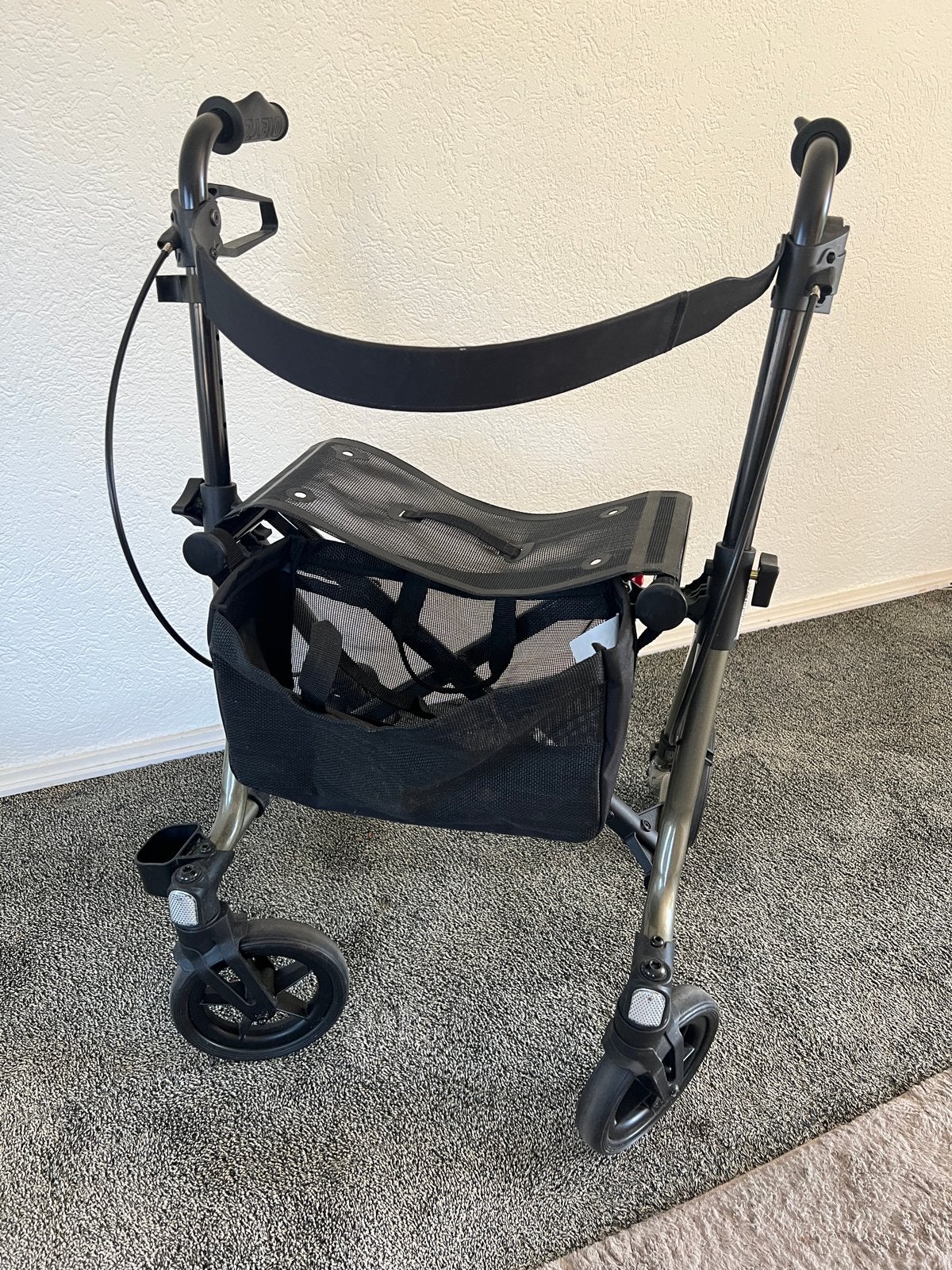 Dietz Taima M-GT rollator (Ultralicht!), Diversen, Rollators, Ophalen, Opvouwbaar, Zo goed als nieuw
