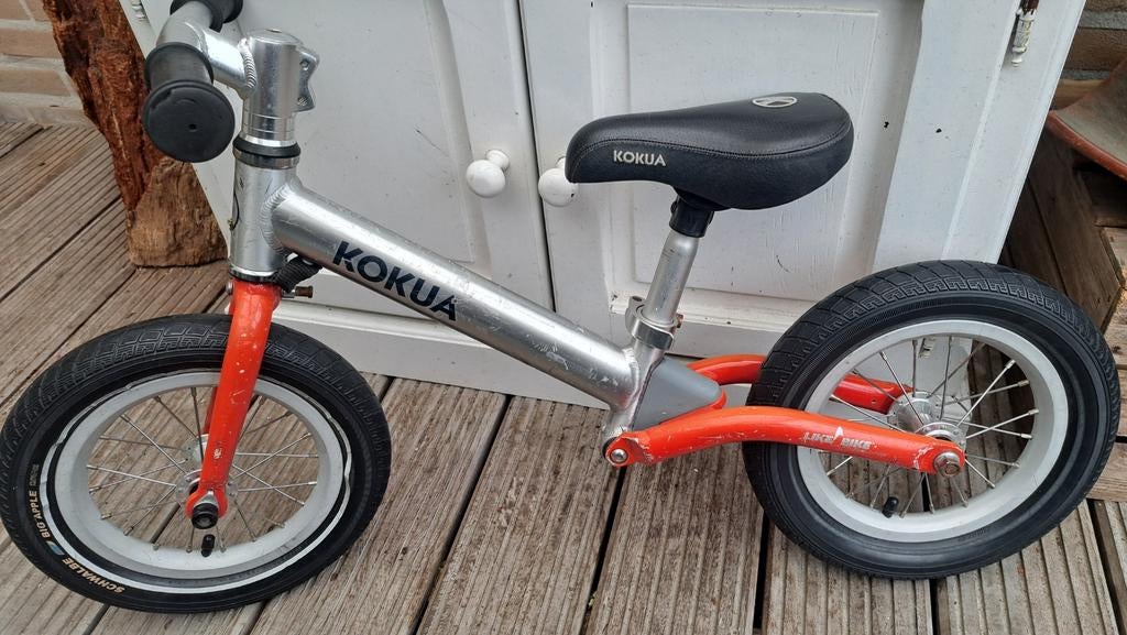 Kokua Likeabike loopfiets - zilver/oranje, Fietsen en Brommers, Fietsen | Kinderfietsjes, Ophalen