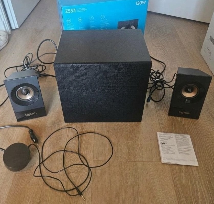 Logitech Z533 – 2.1-luidsprekersysteem met subwoofer (120 W), Ophalen, Zo goed als nieuw, Audiokanaal 2.1, Logitech G