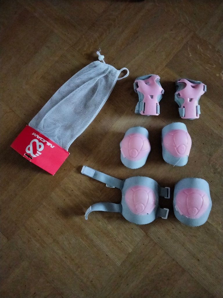 Verstellbare skeelers & beschermers voor meisjes, Ophalen, Verstelbaar, Gebruikt, Kinderen