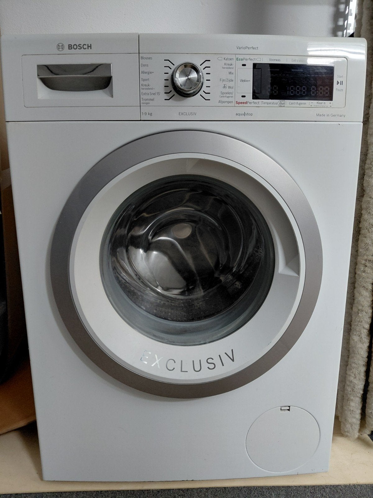 Bosch, exclusiv, serie 8 wasmachine, 9kg, Ophalen, 1200 tot 1600 toeren, Gebruikt, 8 tot 10 kg