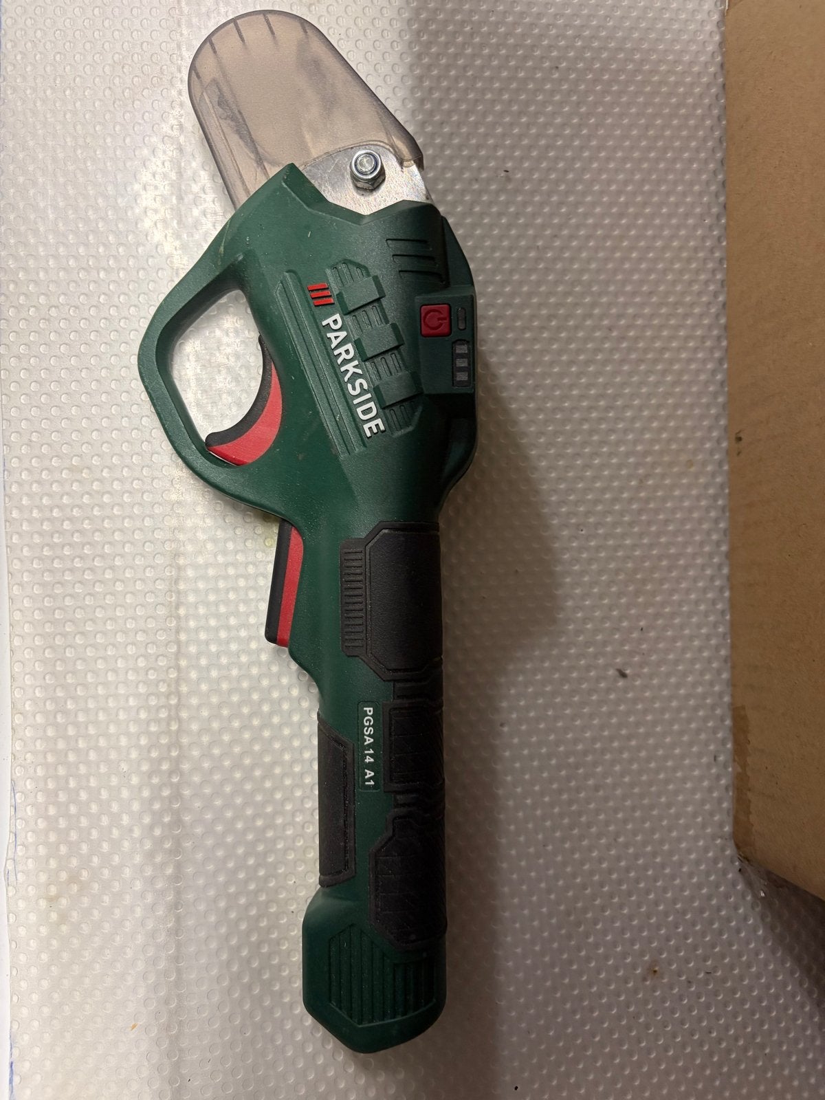 Parkside Accu Snoeischaar PGSA 4 A1 - Zo goed als nieuw, Tuin en Terras, Ophalen of Verzenden, Zo goed als nieuw, 20 t/m 29 mm