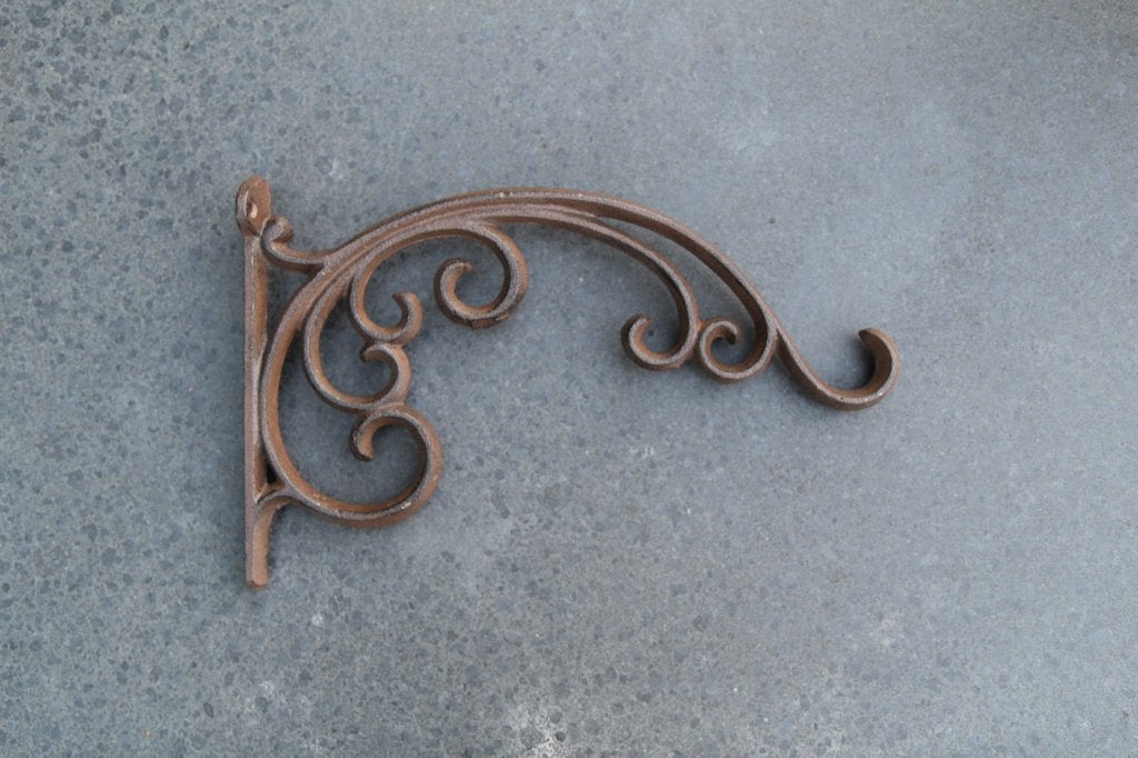 Gietijzeren wandhaak voor hanging basket bruin WG158, Robanjer, Nieuw, Ophalen of Verzenden, Info@robanjer.nl