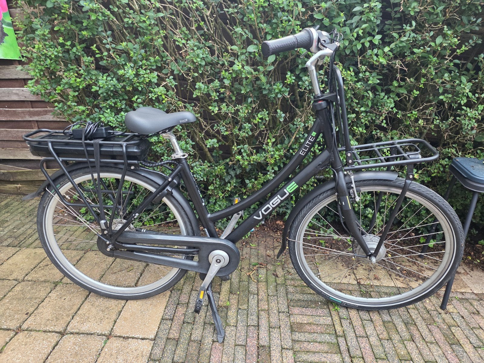 vogue elite E elektrische dames fiets 50cm, Gebruikt, 47 tot 51 cm, 50 km per accu of meer, Ophalen