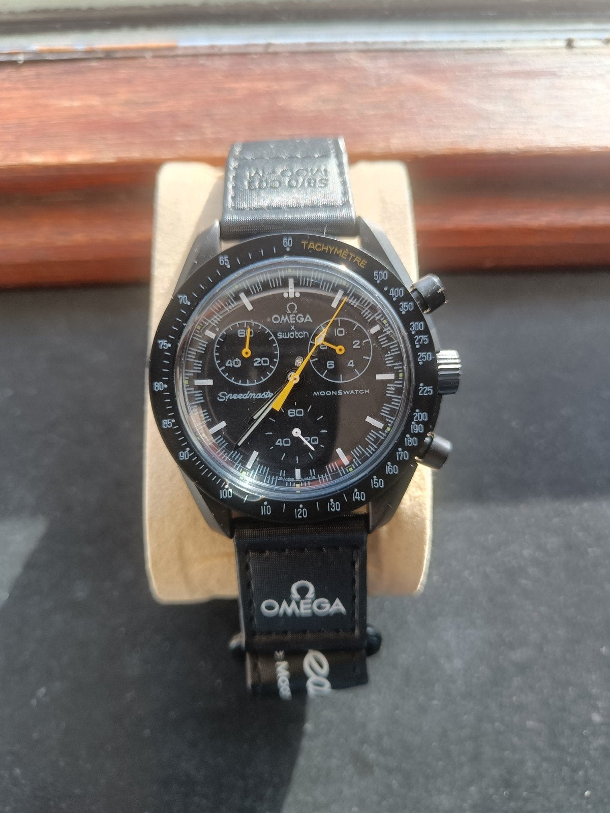 Omega Swatch Speedmaster Moonswatch Mission to the Moon, Kunststof, Kunststof, Ophalen of Verzenden, Zo goed als nieuw