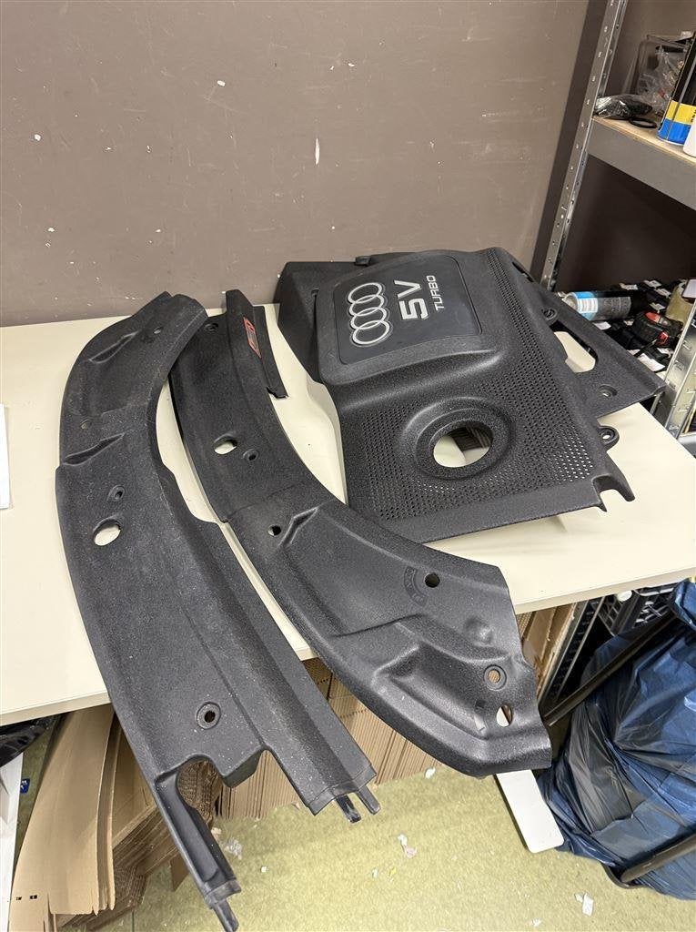 audi tt mk1 8n motorkap kunststof sierlijst set voor A 225, Auto diversen, Ophalen of Verzenden, Zo goed als nieuw