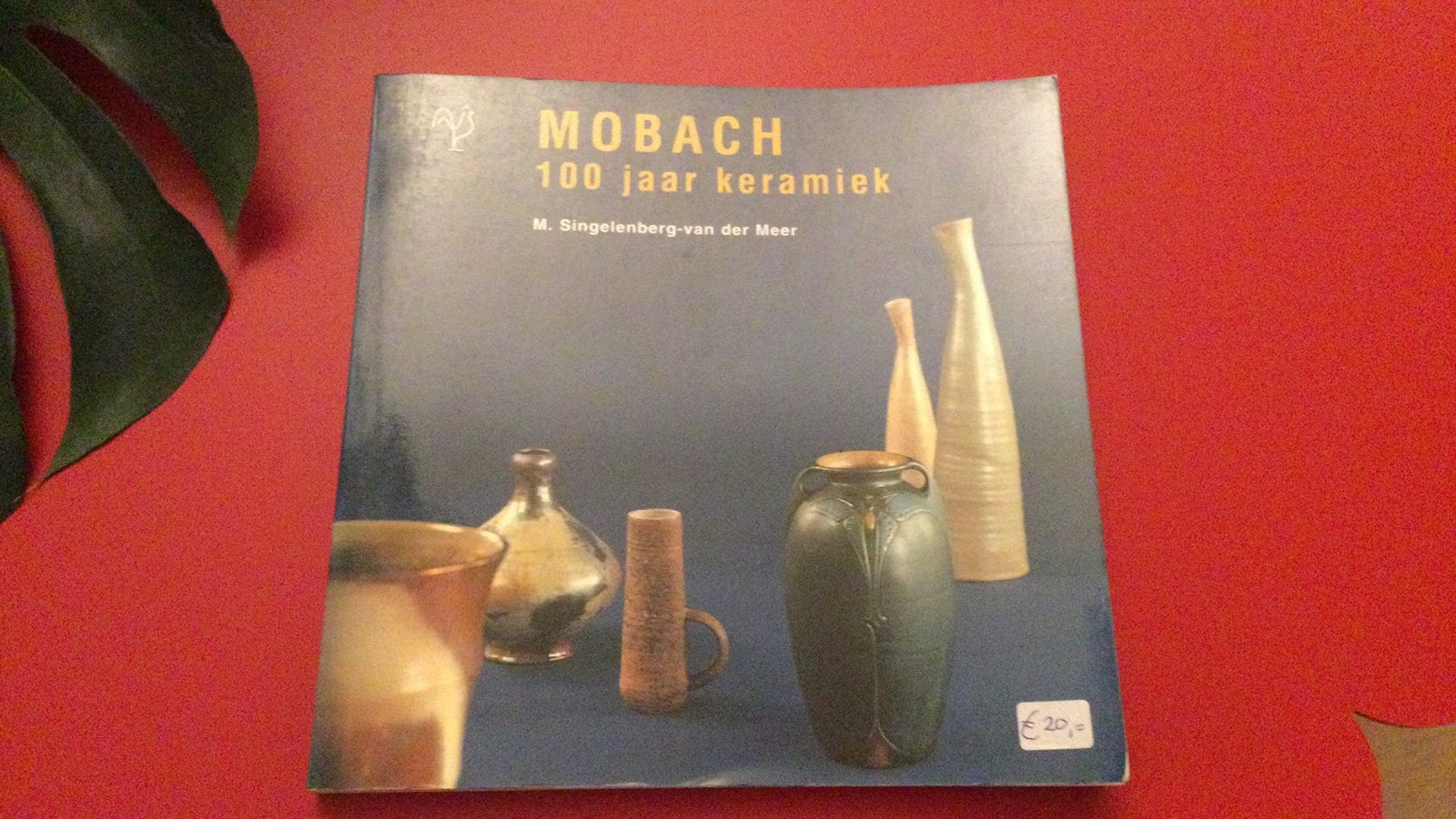 Standaardwerk MOBACH, 100 JAAR KERAMIEK, Antiek en Kunst, Ophalen