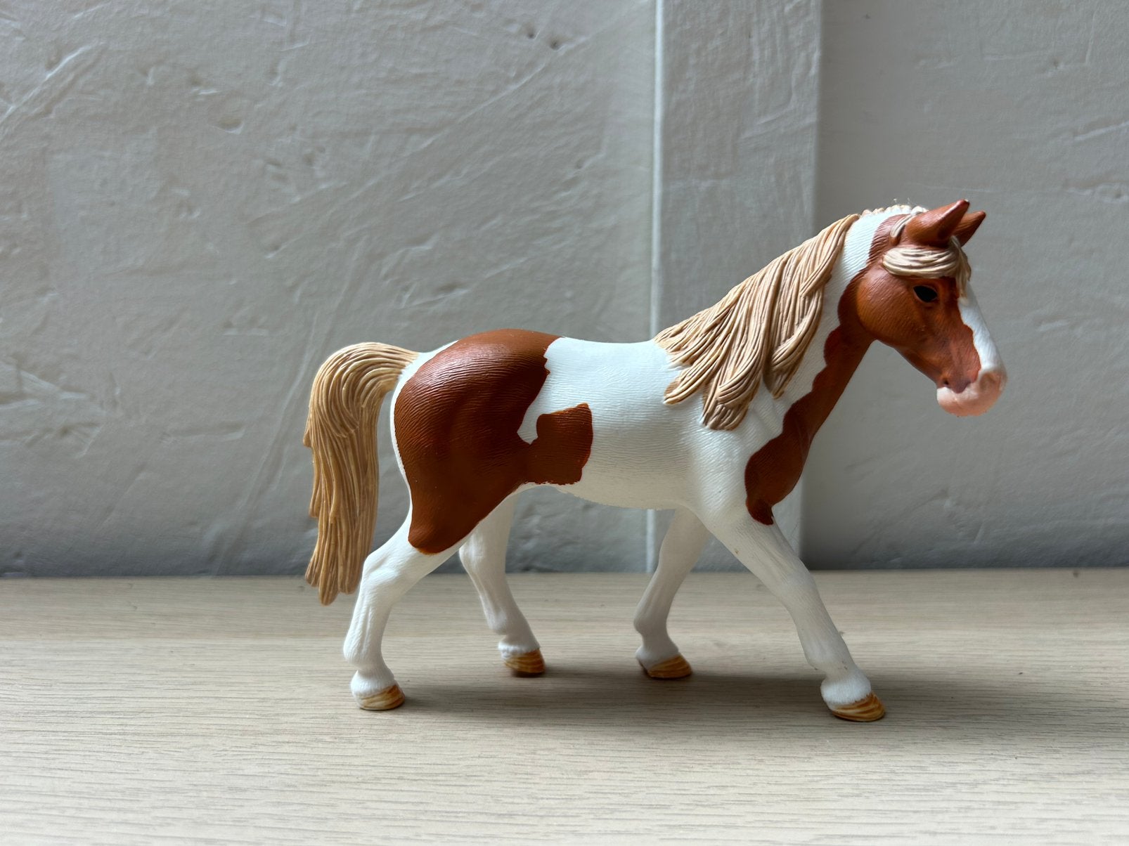 Schleich tennessee walker exclusive, Verzamelen, Ophalen of Verzenden, Zo goed als nieuw, Paard, Beeldje of Figuurtje