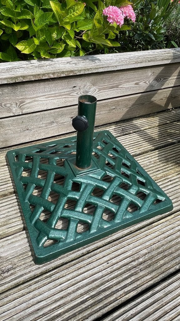 Zware Gietijzeren Parasolvoet, Tuin en Terras, Ophalen, Gebruikt, Minder dan 1 meter, Parasolvoet