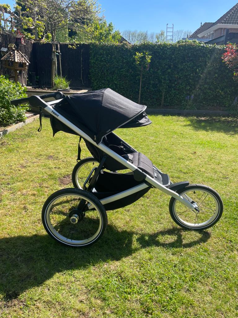Thule Glide 2 hardloopkinderwagen in nieuwstaat, Ophalen, Zo goed als nieuw, Overige merken