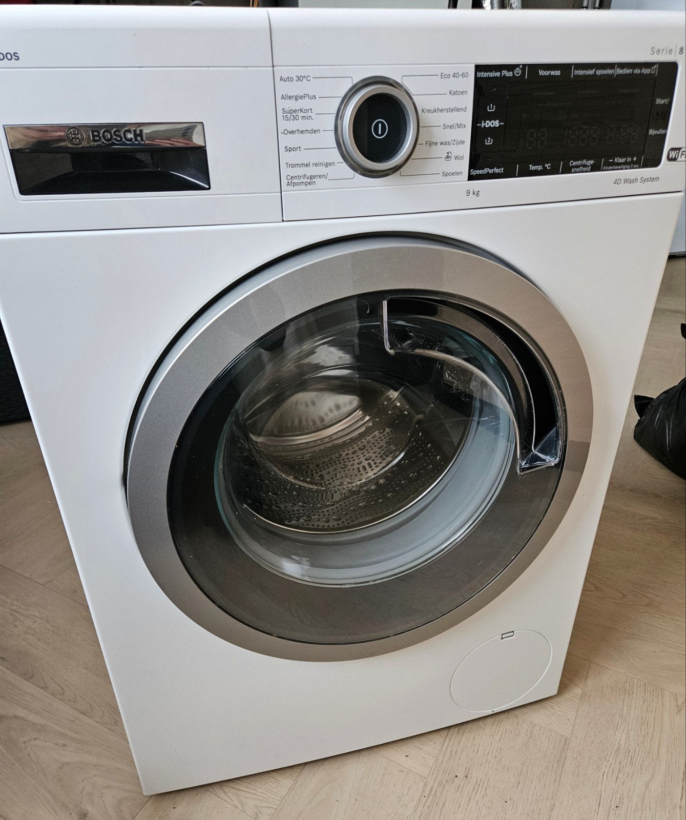 Bosch Serie 8 Wasmachine 9kg met i-DOS en WiFi, Witgoed en Apparatuur, Wasmachines, 1200 tot 1600 toeren, 8 tot 10 kg, Ophalen of Verzenden