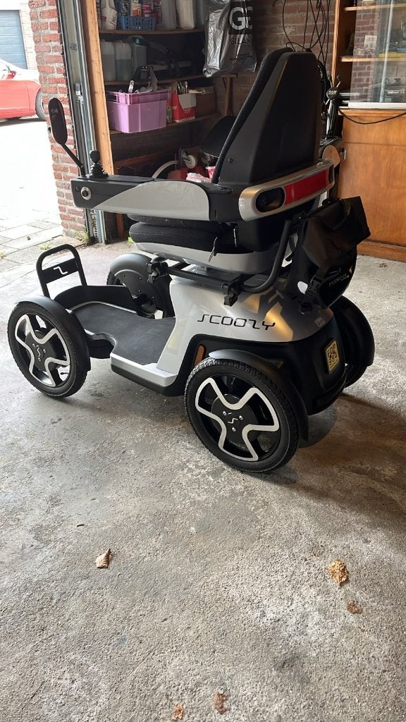Megakans de Scoozy C, de scootmobiel met joystick Fulloption, Zo goed als nieuw, 16 km/u of meer, 46 km of meer, Ophalen