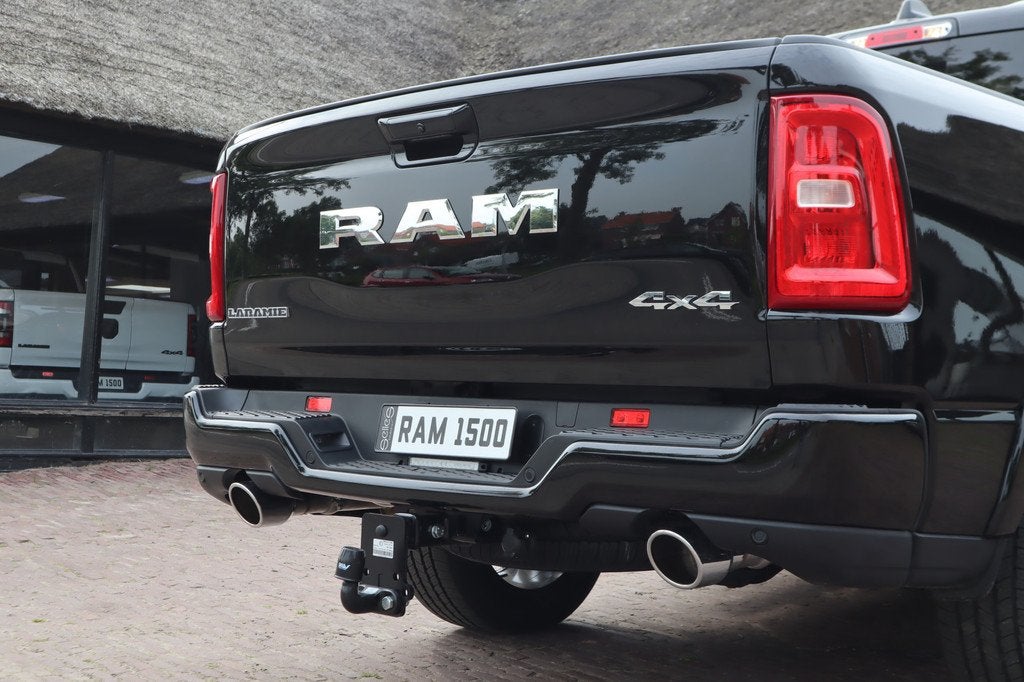 Dodge Ram 1500 2025 3.0L HURRICANE LARAMIE SPORT | BPM VRIJ, Auto's, Dodge, Automaat, 2993 cc, Met garantie (alle), Zwart